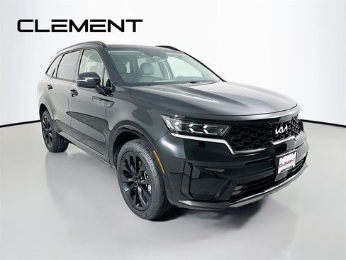 Used 2023 Kia Sorento SX AWD/4WD image 5