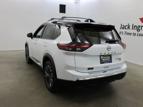 New 2026 Nissan Rogue Platinum AWD/4WD image 3
