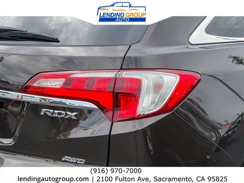 Used 2017 Acura RDX AWD w/ Advance Package image 8