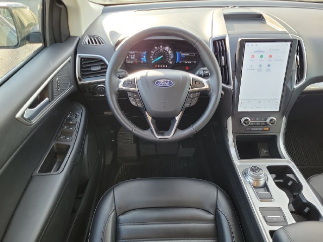 Certified 2024 Ford Edge SEL w/ Convenience Package AWD/4WD image 30