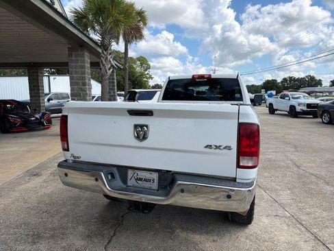 Used 2014 RAM 2500 Tradesman w/ Chrome Appearance Group AWD/4WD image 5
