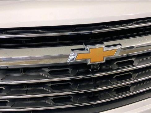 Used 2024 Chevrolet Traverse LT AWD/4WD image 29