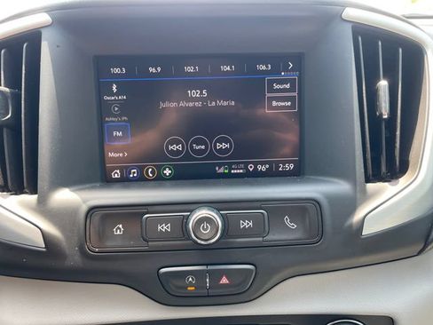Used 2022 GMC Terrain SLE w/ Driver Convenience Package FWD image 17