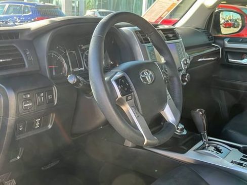 Used 2021 Toyota 4Runner Limited AWD/4WD image 17