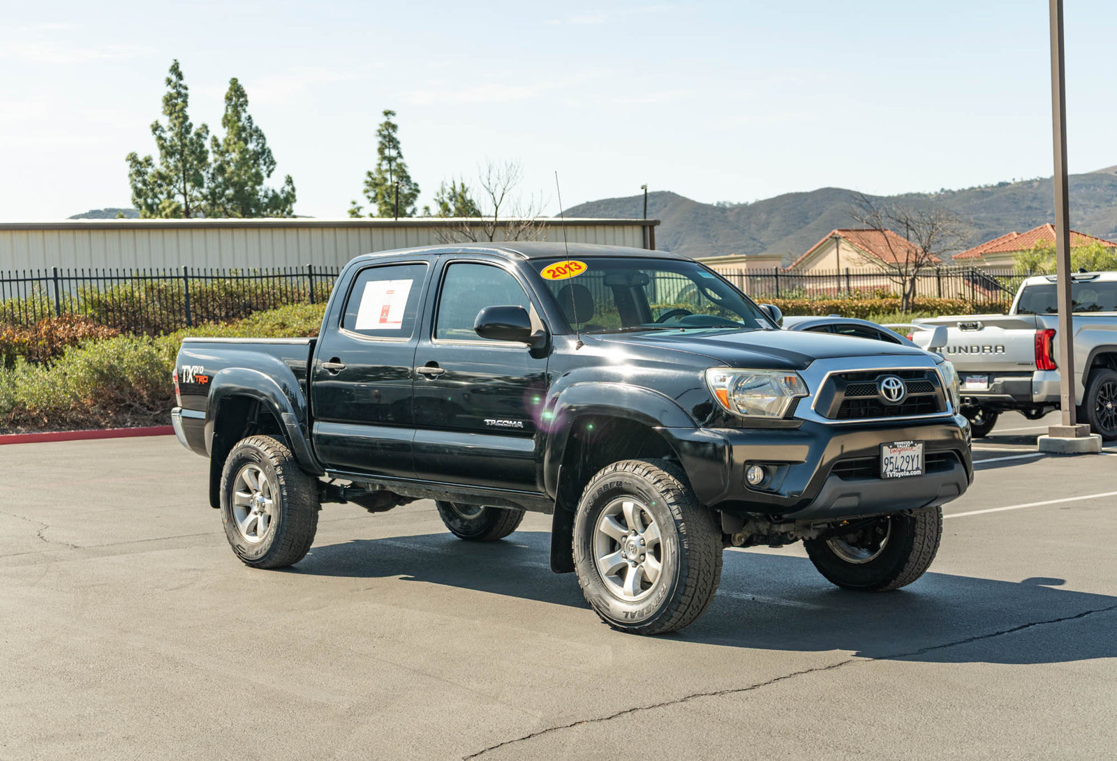 Used 2013 Toyota Tacoma 4x4 Double Cab w/ TRD Off-Road Pkg image 3