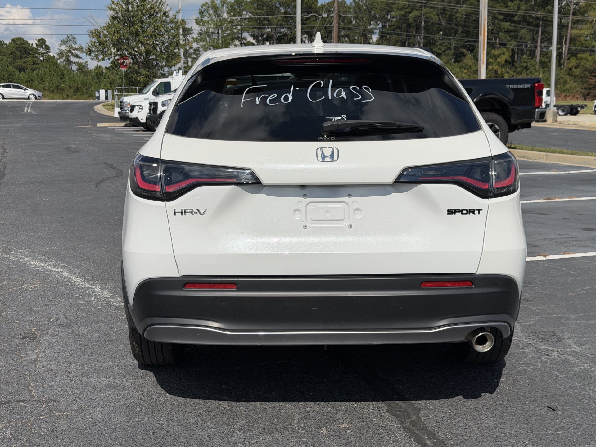 Used 2025 Honda HR-V Sport image 14