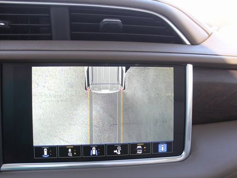 Used 2022 GMC Yukon Denali w/ Max Trailering Package image 38