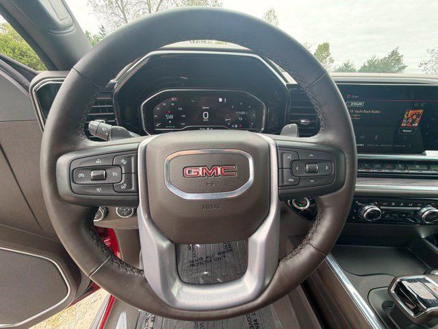 Used 2025 GMC Sierra 1500 SLT w/ SLT Premium Package AWD/4WD image 27
