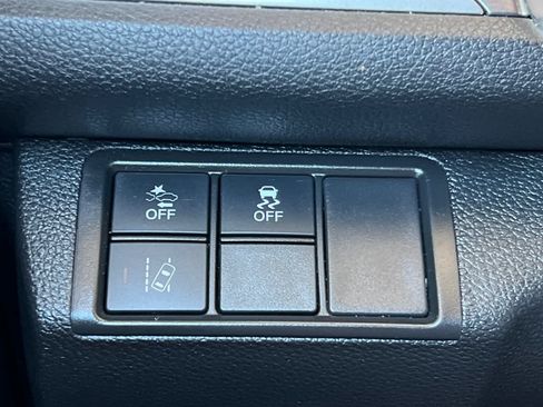 Used 2017 Honda Civic Touring image 29