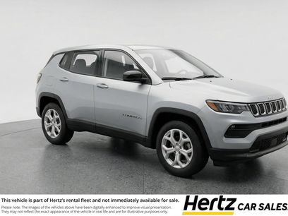 Used 2025 Jeep Compass Latitude