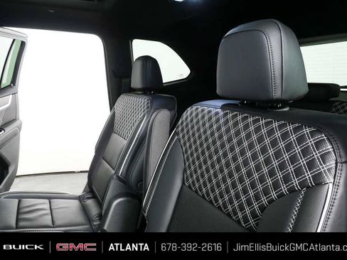 New 2026 GMC Acadia Denali w/ Super Cruise Package FWD image 21
