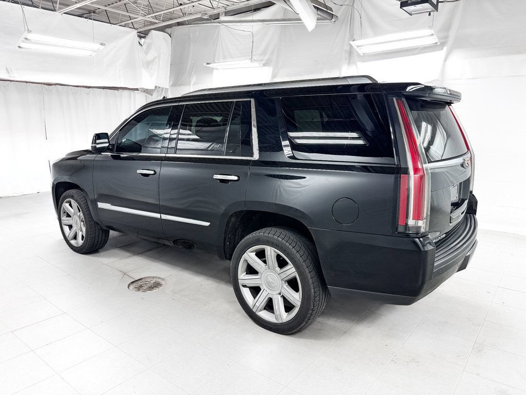 Used 2015 Cadillac Escalade Premium AWD/4WD image 3