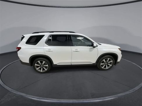 Used 2024 Honda Pilot Elite image 9