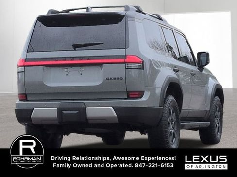 Used 2024 Lexus GX 550 AWD/4WD image 6