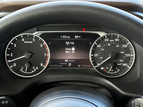 Used 2023 Nissan Rogue S FWD image 34