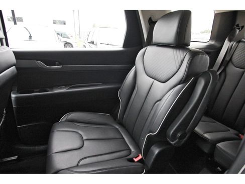Certified 2025 Hyundai Palisade SEL AWD/4WD image 13