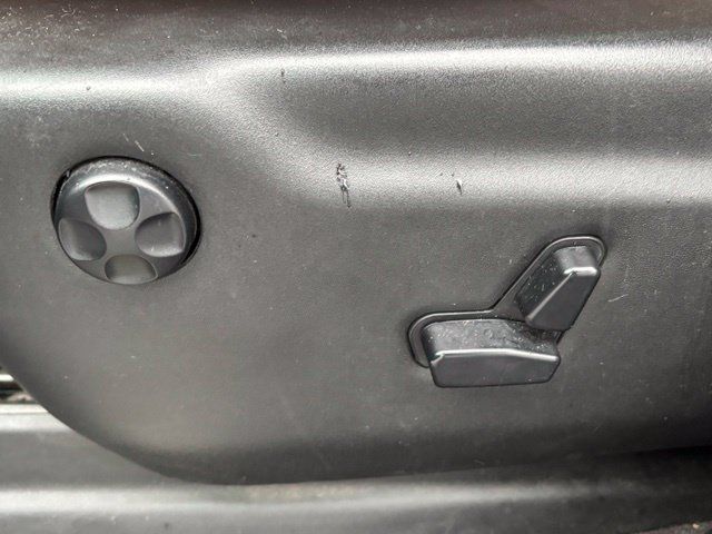 Used 2018 Jeep Grand Cherokee Summit w/ Platinum Series Group AWD/4WD image 9