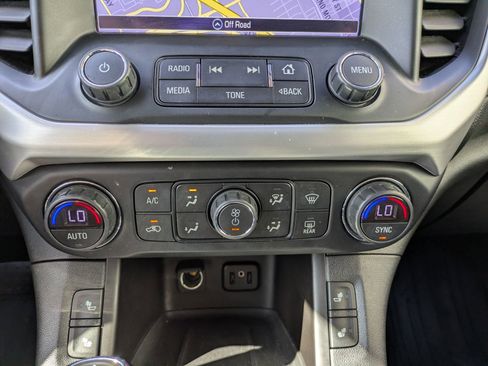 Used 2019 GMC Acadia SLT w/ LPO, Cargo Package FWD image 21