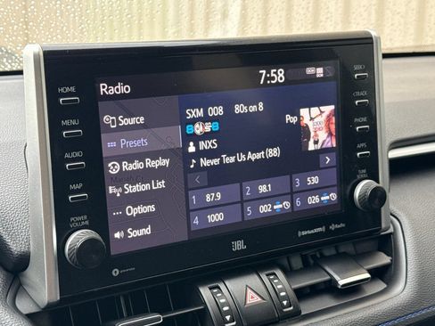 Used 2022 Toyota RAV4 XSE AWD/4WD image 19