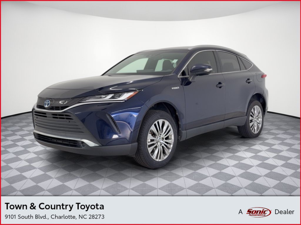 Used 2021 Toyota Venza XLE w/ Softex Package AWD/4WD image 1