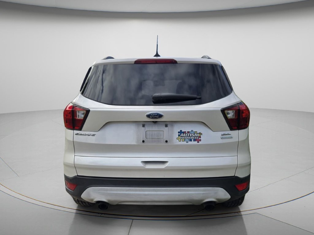 Used 2019 Ford Escape SEL FWD image 6