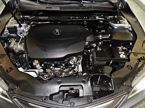 Used 2015 Acura TLX V6 w/ Technology Package FWD image 24