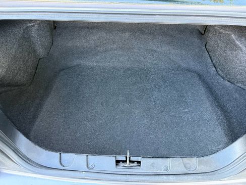 Used 2006 Ford Mustang GT Premium image 34