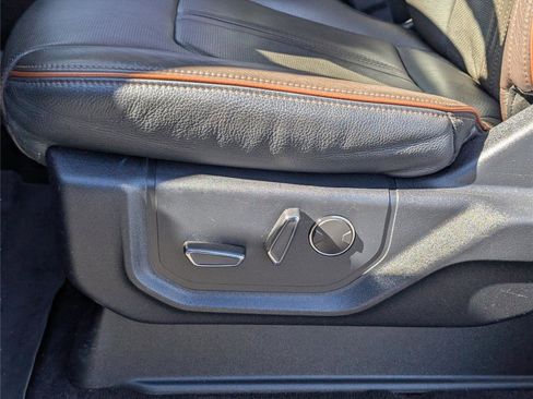 Used 2021 Ford Expedition King Ranch image 13