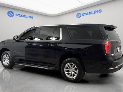 Certified 2025 Chevrolet Suburban LS RWD image 4
