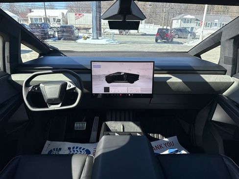 Used 2024 Tesla Cybertruck AWD Crew Cab image 14