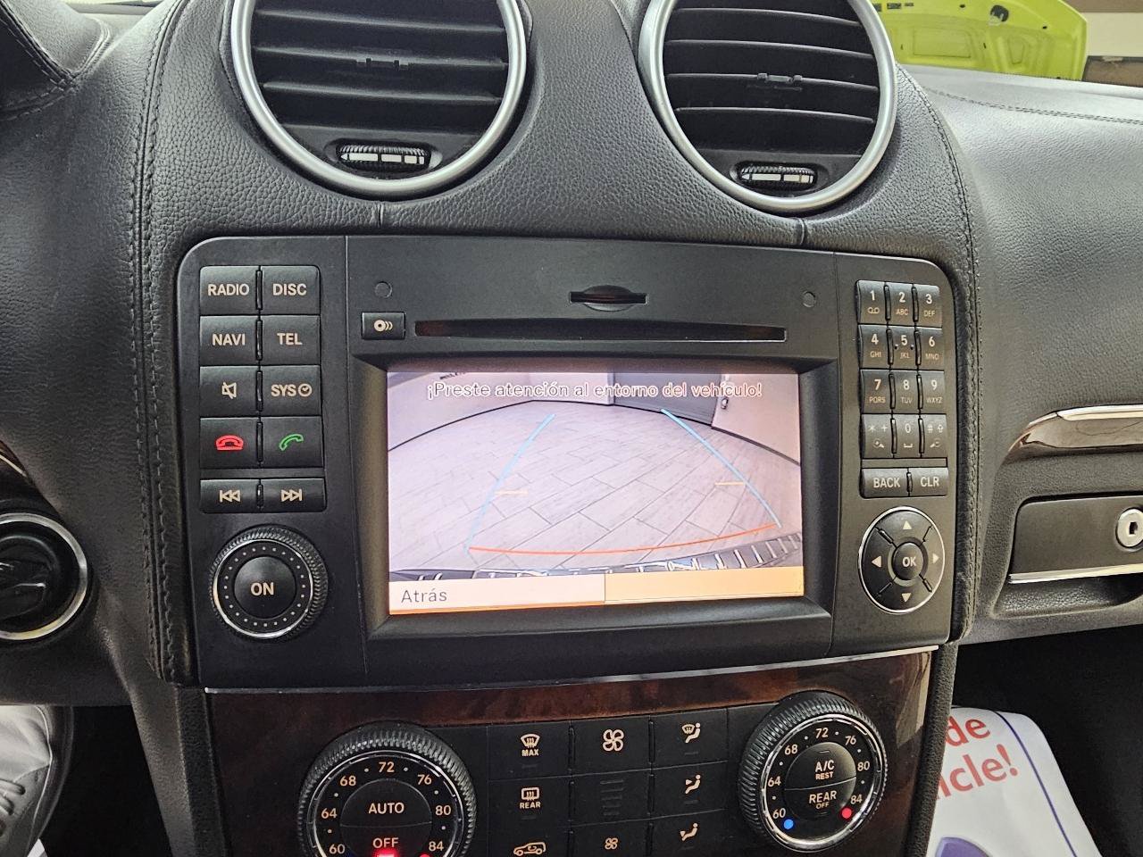 Used 2011 Mercedes-Benz GL 450 4MATIC image 35