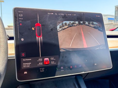 Used 2023 Tesla Model 3 Standard Range RWD image 22