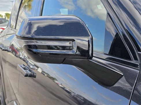 Used 2024 Kia EV9 GT-Line image 12