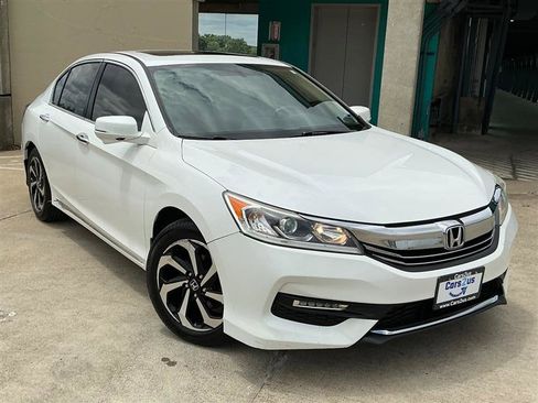 Used 2017 Honda Accord EX-L image 7
