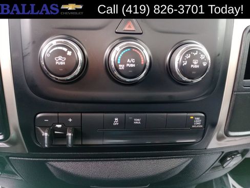 Used 2013 RAM 2500 SLT AWD/4WD image 14