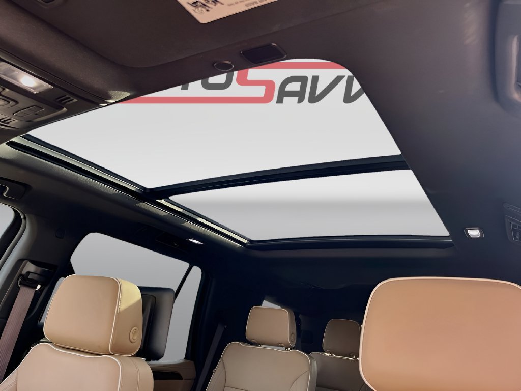 Used 2023 Chevrolet Tahoe Premier w/ Advanced Technology Package AWD/4WD image 22