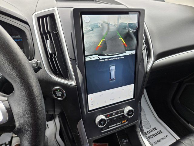 Used 2023 Ford Edge Titanium AWD/4WD image 10