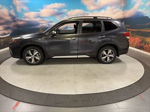 Used 2019 Subaru Forester Touring AWD/4WD image 5