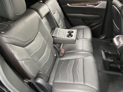 Used 2024 Cadillac XT6 Sport w/ Platinum Package image 14