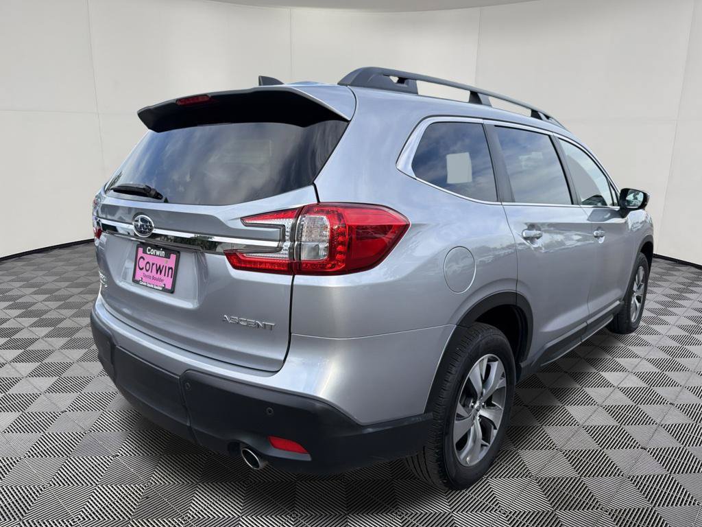 Used 2025 Subaru Ascent Premium AWD/4WD image 8
