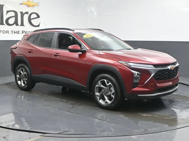 Used 2025 Chevrolet Trax LT w/ Driver Confidence Package FWD image 6
