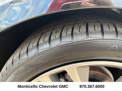 Used 2022 Chevrolet Malibu LT image 28