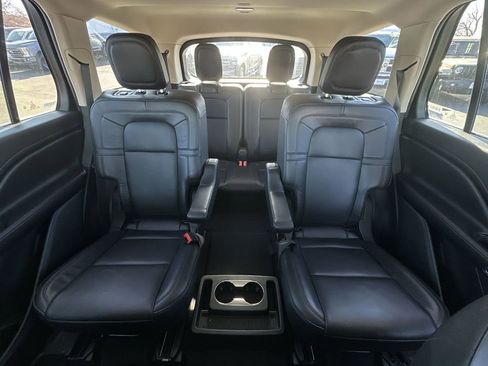 Used 2024 Lincoln Aviator Reserve image 23