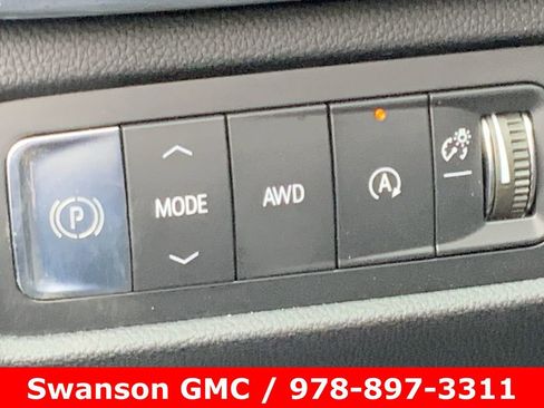 New 2026 GMC Acadia Denali Ultimate w/ LPO, Floor Liner Package image 18