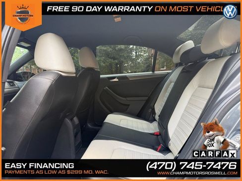 Used 2016 Volkswagen Jetta Sport FWD image 14