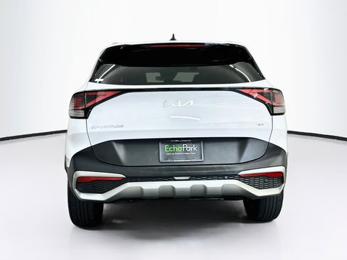 Used 2023 Kia Sportage EX AWD/4WD image 7