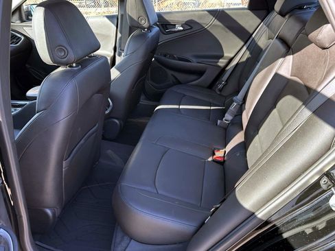 Used 2022 Chevrolet Malibu Premier image 12