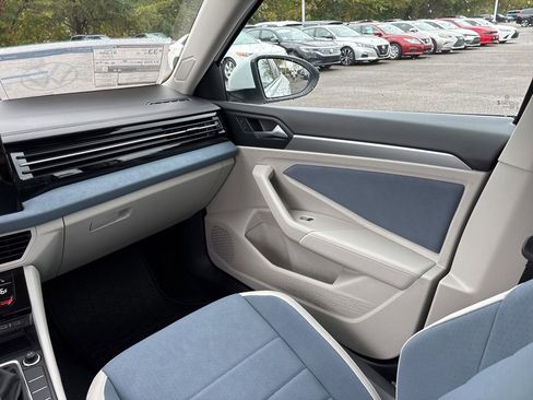 New 2026 Volkswagen Jetta SE image 26