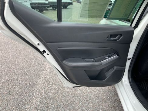 Used 2023 Nissan Altima 2.5 SV image 22