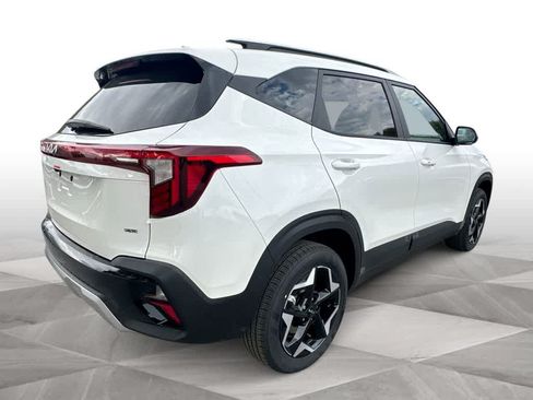 Certified 2026 Kia Seltos S AWD/4WD image 8